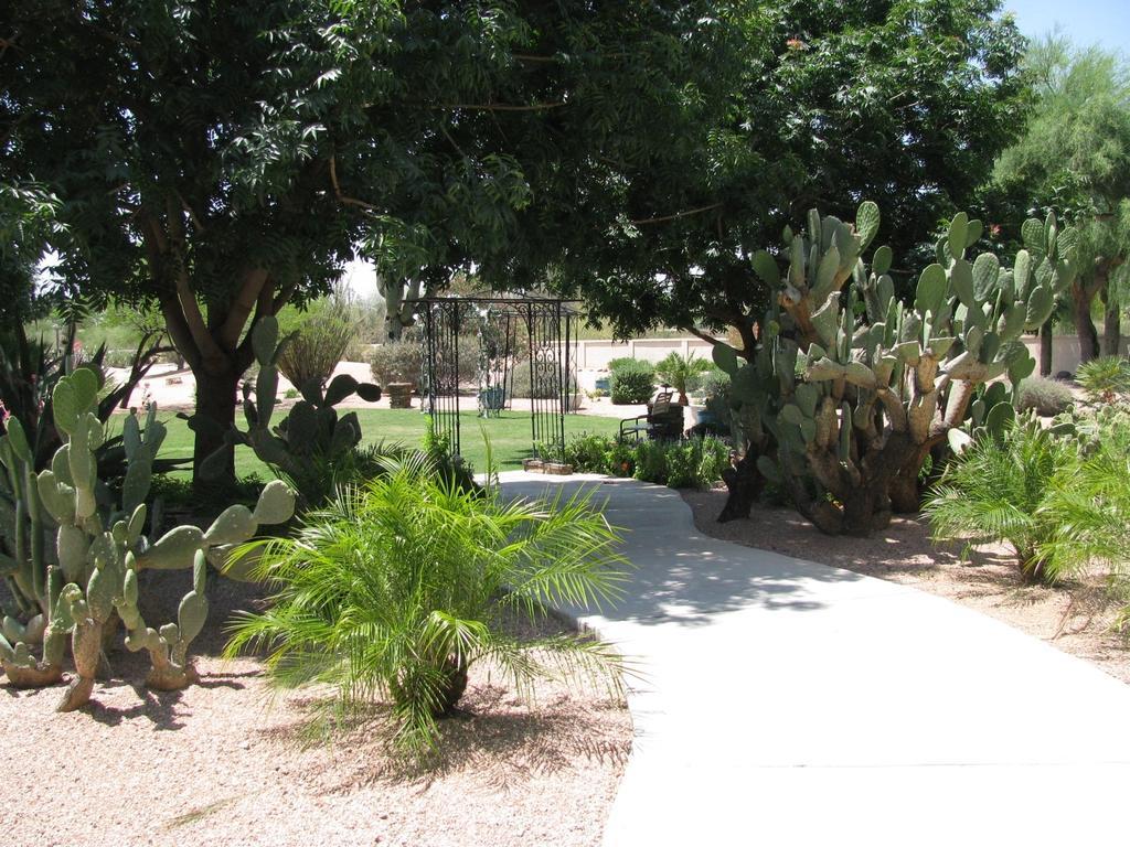 Scottsdale Cottonwoods Resort & Suites Extérieur photo